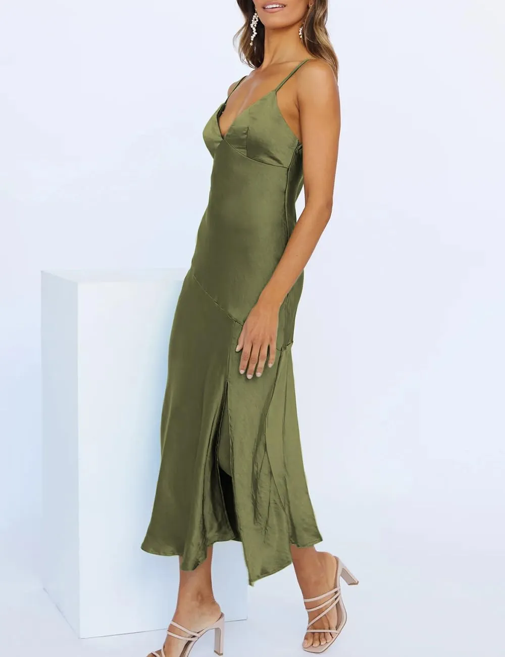 Summer Satin V Neck Silp Midi Dress for Women Wedding Guest 2025 Sexy Spaghetti Strap Backless Long Dresses with Slit