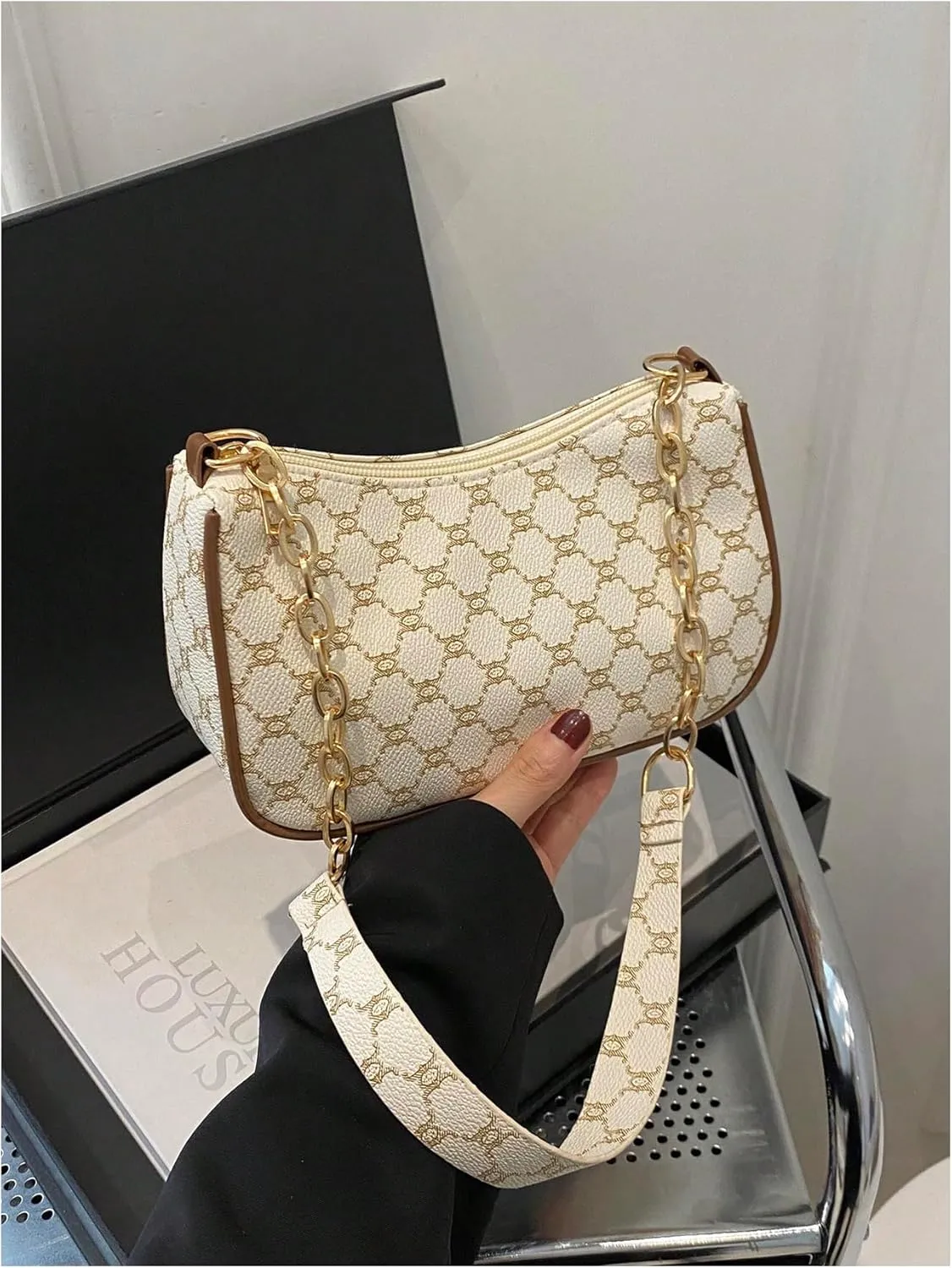 SweatyRocks Women's Vintage Shoulder Bag Top Handle Leather Purses with Zipper Closure