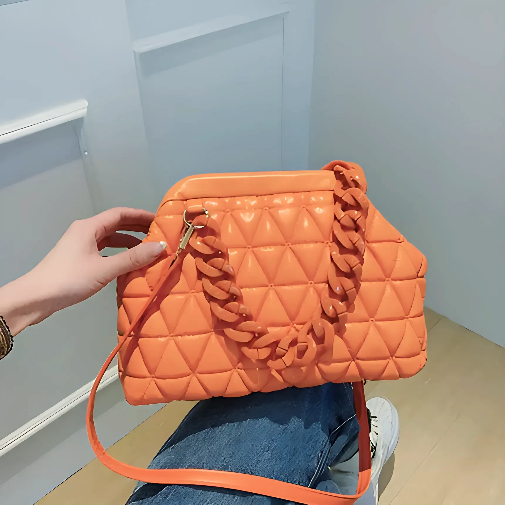 Thick Chain Handbag