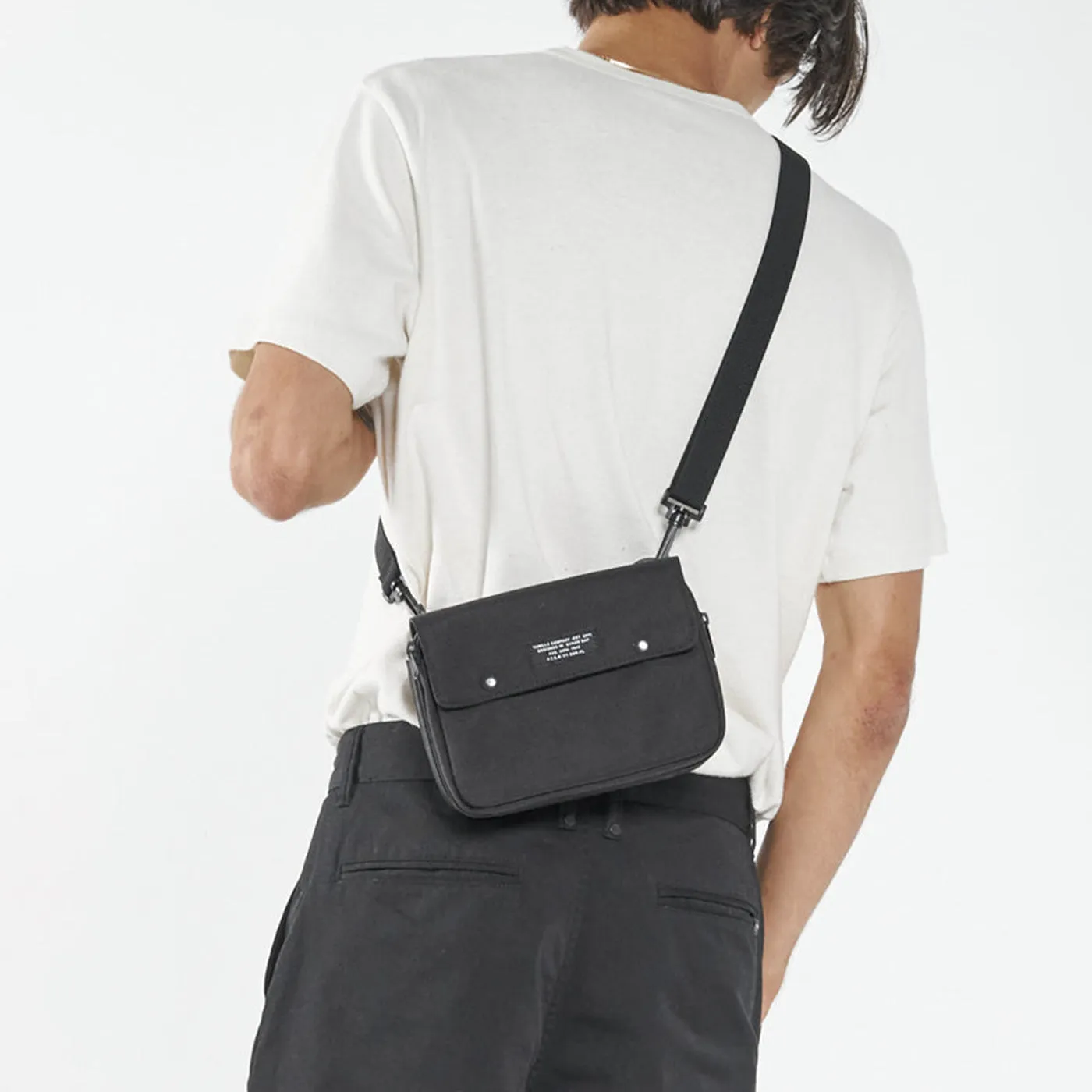 Thrills - Century Shoulder Pouch - Black