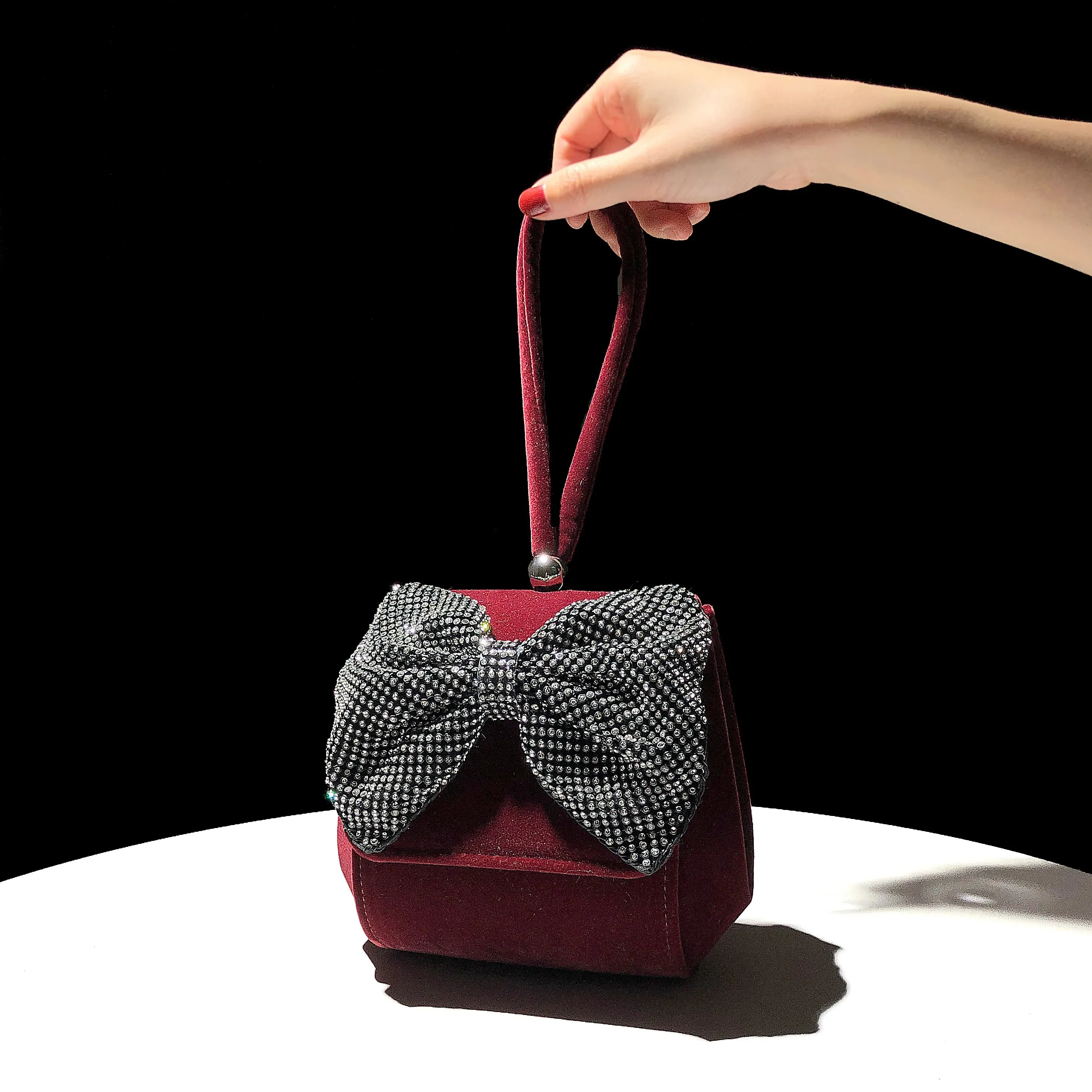 Velvet Bow Knot Hand Purse