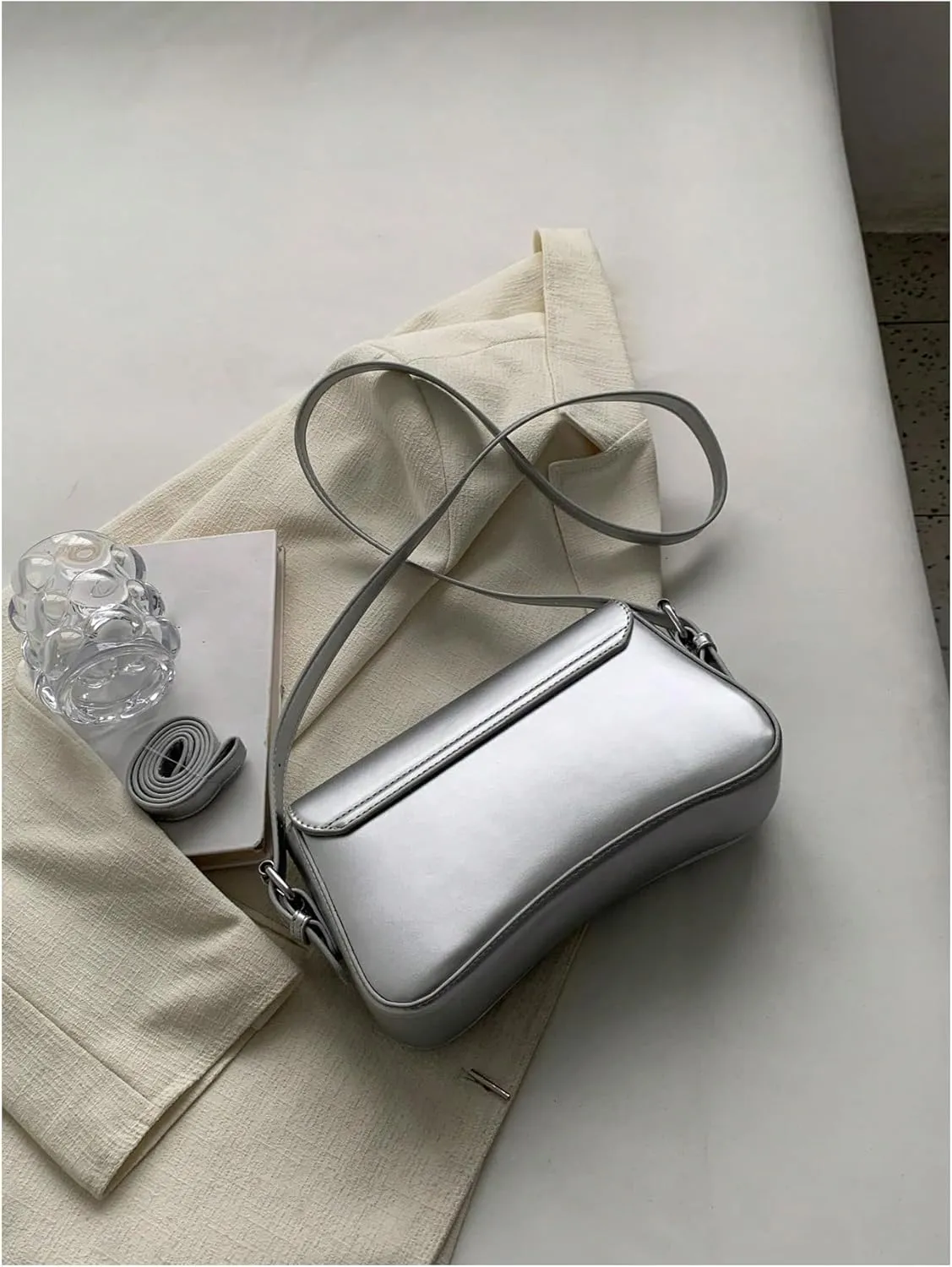 Verdusa Women's Leather Shoulder Bag Clutch Purses Trendy Hobo Crossbody Handbags Y2K Saddle Flap Underarm Purse