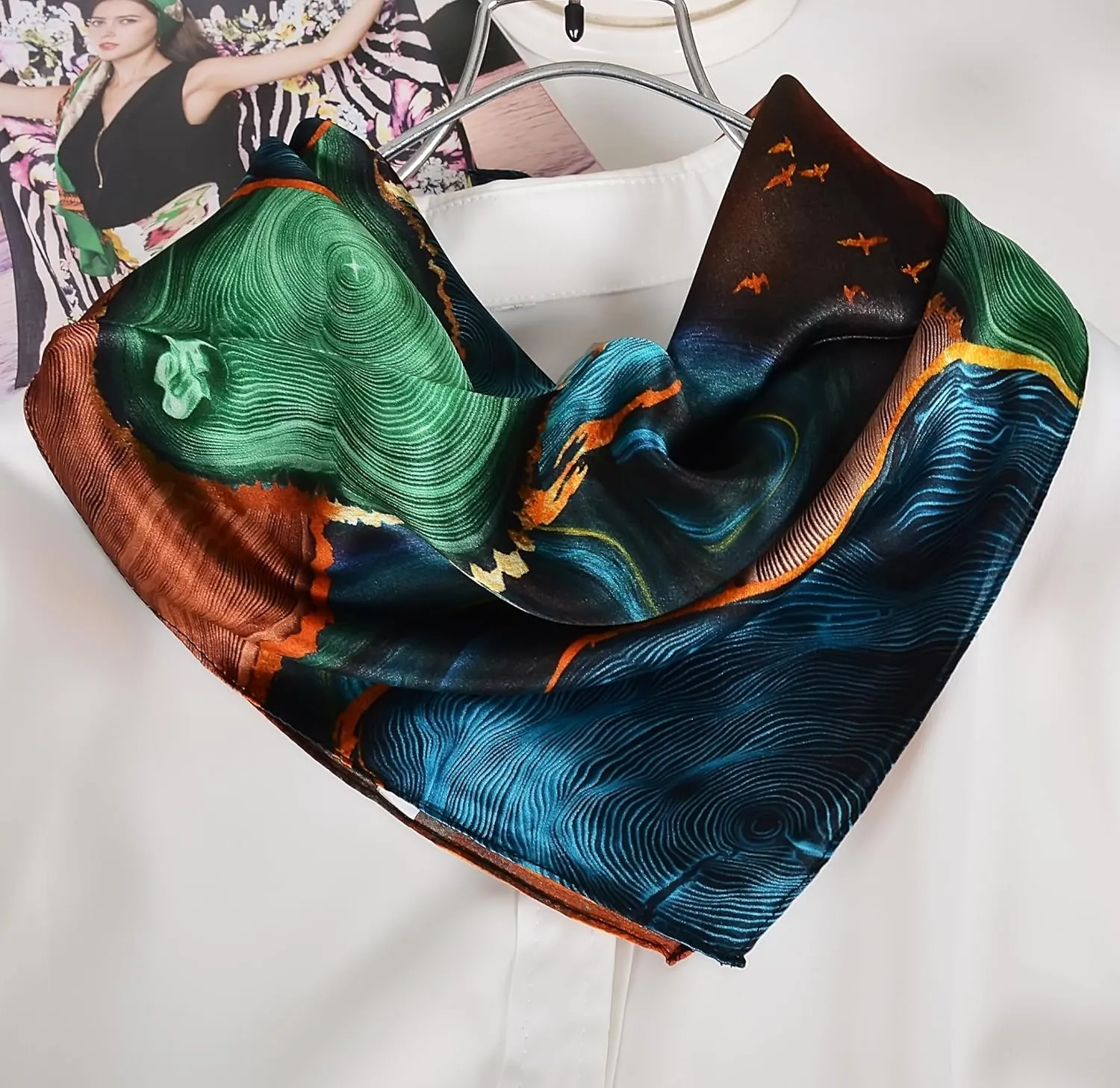 Women 100% Mulberry Silk Neck Scarf Lightweight Digital Print Small Square Scarfs- Neckerchief Gift Packing 21"*21"