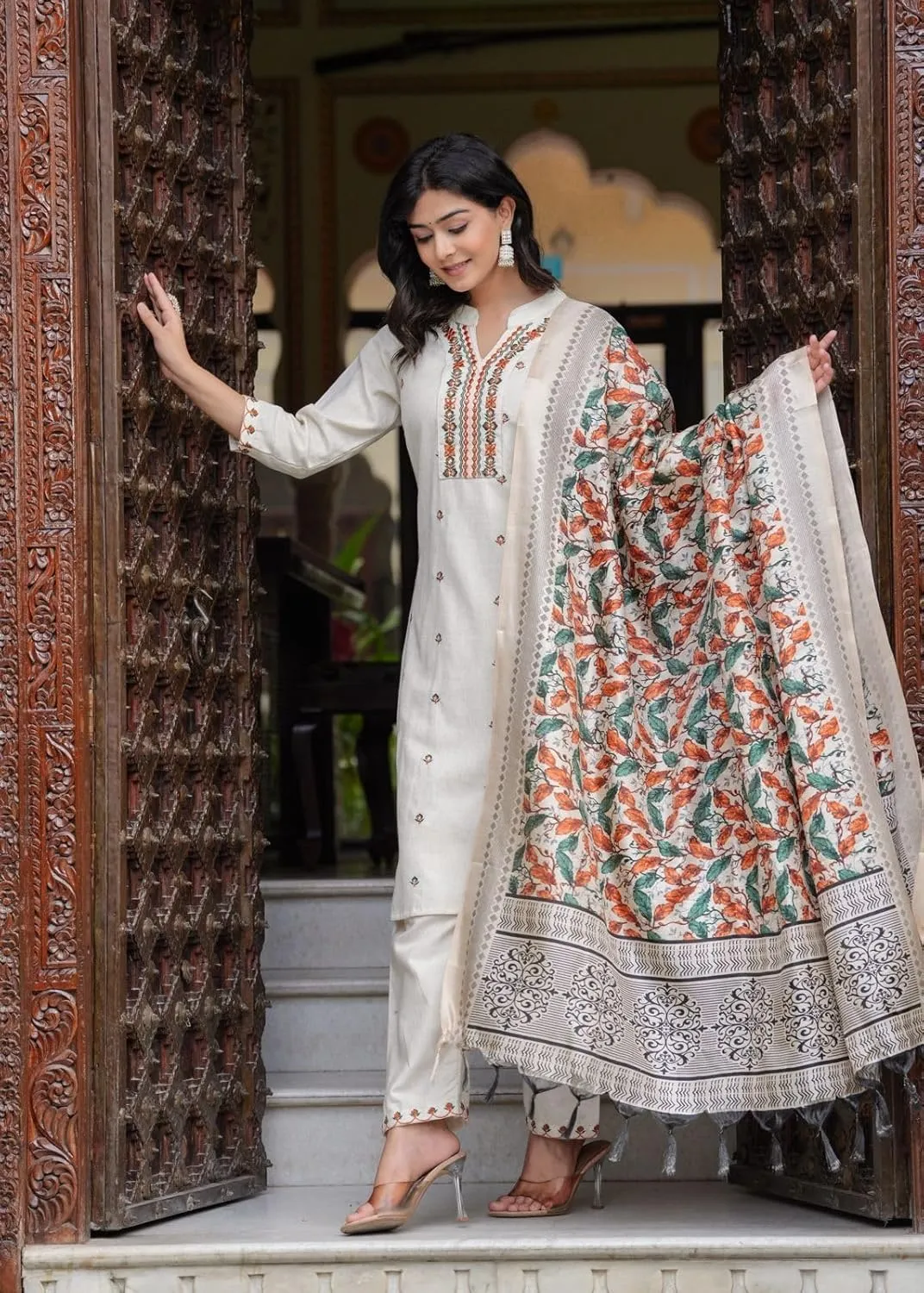 Women's Cotton Beautiful Flex Kurti With Pant & Khadi Silk Chanderi Digital Printed Dupatta