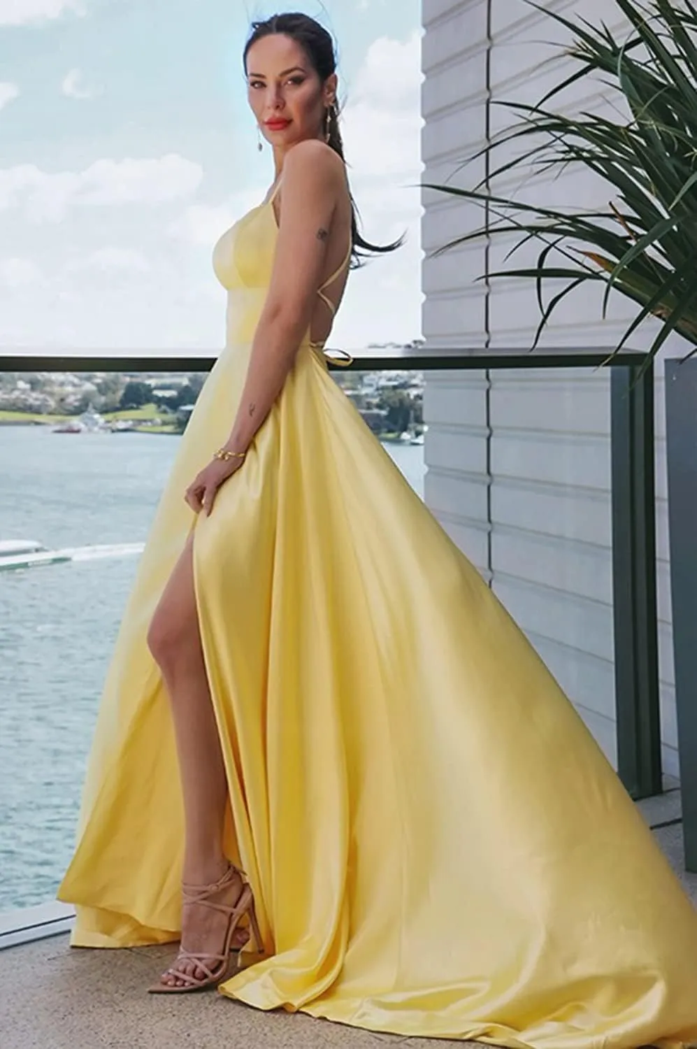 Women’s Long Prom Dresses for Teens with Pockets Spaghetti Straps Formal Party Evening Gowns 2025 Prom Dress RO045