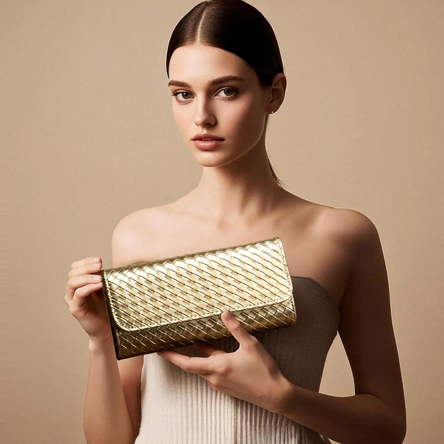 Woven Evening Bag Clutch Purses for Women Fashion PU Leather Crossbody Purse for Wedding Party and Prom